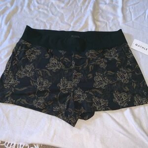 ATHLETA Trekkie North floral print shorts mid rise hiking athletic fabric green